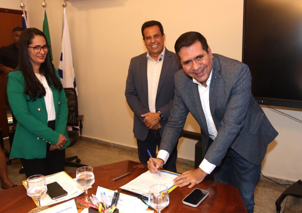 Marcus Marcelo capitaliza protagonismo na educação e fortalece base política no setor marcus-marcelo-capitaliza-protagonismo-na-educacao-e-fortalece-base-politica-no-setor
