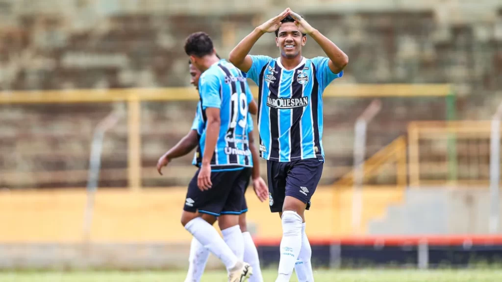 Grêmio decide no 1º tempo contra o Ceará e avança às semifinais da Copa São Paulo de Juniores gremio-decide-no-1o-tempo-contra-o-ceara-e-avanca-as-semifinais-da-copa-sao-paulo-de-juniores