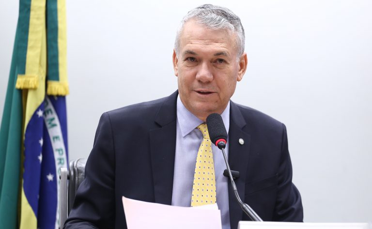 Comissão aprova projeto que reserva de leitos de hospitais para pessoas idosas comissao-aprova-projeto-que-reserva-de-leitos-de-hospitais-para-pessoas-idosas
