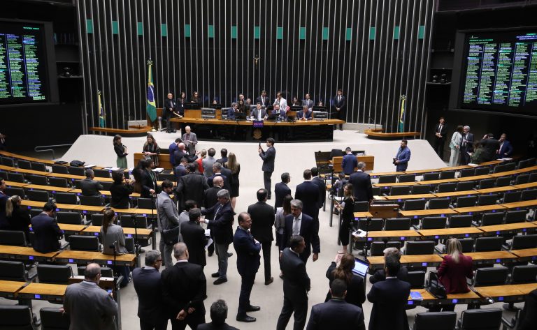 Câmara pode votar na próxima segunda a medida provisória do Programa Gás do Povo camara-pode-votar-na-proxima-segunda-a-medida-provisoria-do-programa-gas-do-povo