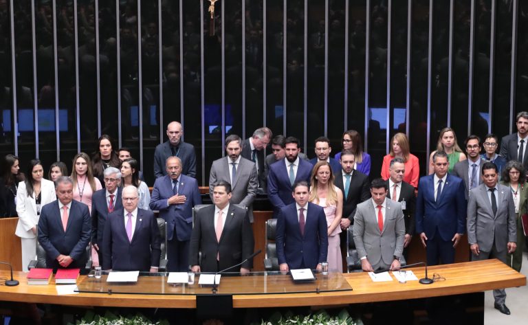 Prioridades do governo para 2026 incluem fim da escala 6×1 e projetos de segurança pública prioridades-do-governo-para-2026-incluem-fim-da-escala-6×1-e-projetos-de-seguranca-publica