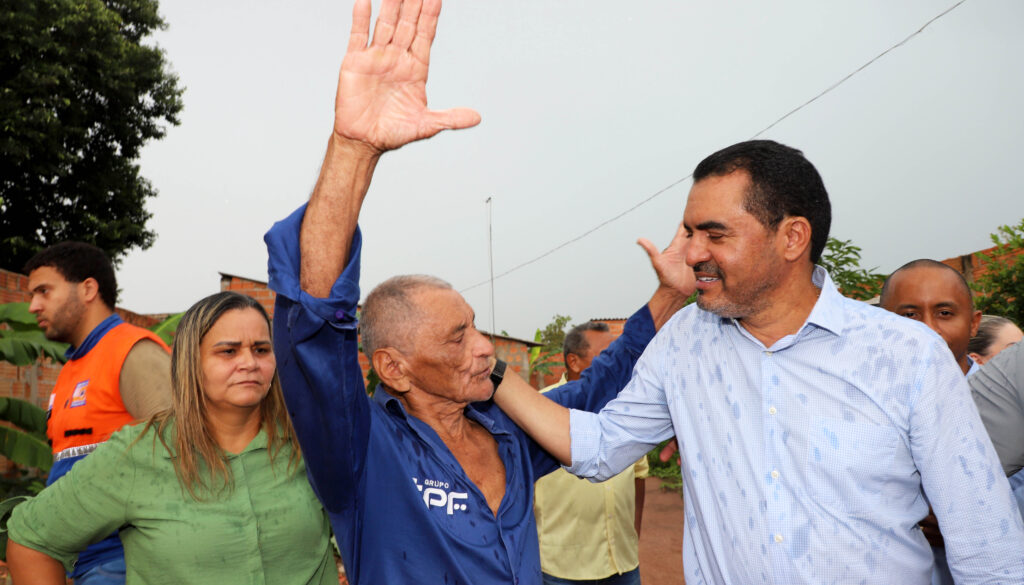 Governador anuncia repasse de R$ 1.750 para 200 famílias afetadas por temporal no Taquari governador-anuncia-repasse-de-r$-1.750-para-200-familias-afetadas-por-temporal-no-taquari