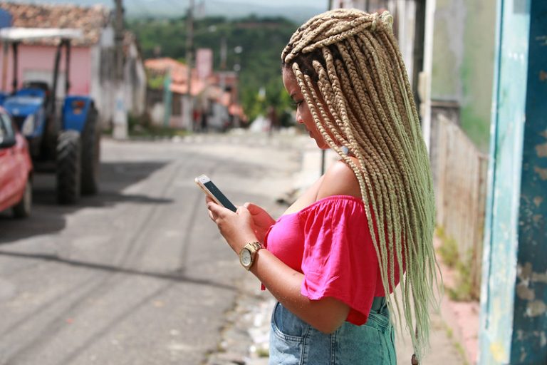 Projeto obriga operadoras a enviar alerta por SMS sobre pessoas desaparecidas projeto-obriga-operadoras-a-enviar-alerta-por-sms-sobre-pessoas-desaparecidas