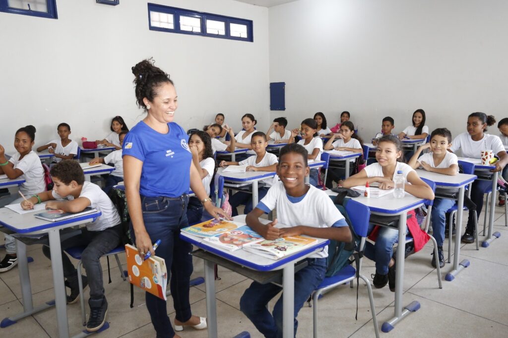 Educação do Tocantins alcança 61% no Saeto 2025 e supera meta estipulada pelo MEC para o Estado educacao-do-tocantins-alcanca-61%-no-saeto-2025-e-supera-meta-estipulada-pelo-mec-para-o-estado