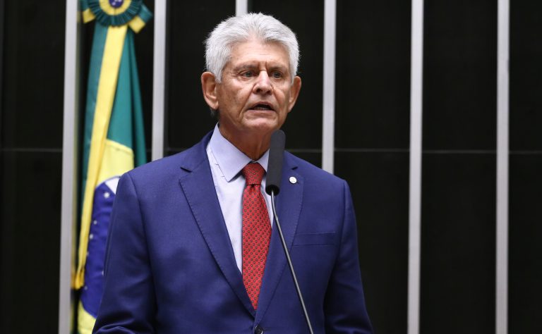 Câmara aprova redução de alíquotas tributárias para indústria química; acompanhe camara-aprova-reducao-de-aliquotas-tributarias-para-industria-quimica;-acompanhe