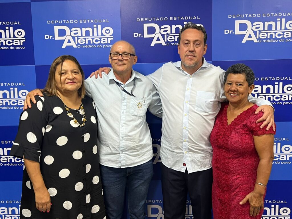 Deputado Dr. Danilo Alencar recebe convite para participar da 3ª edição do festival do Buriti deputado-dr.-danilo-alencar-recebe-convite-para-participar-da-3a-edicao-do-festival-do-buriti