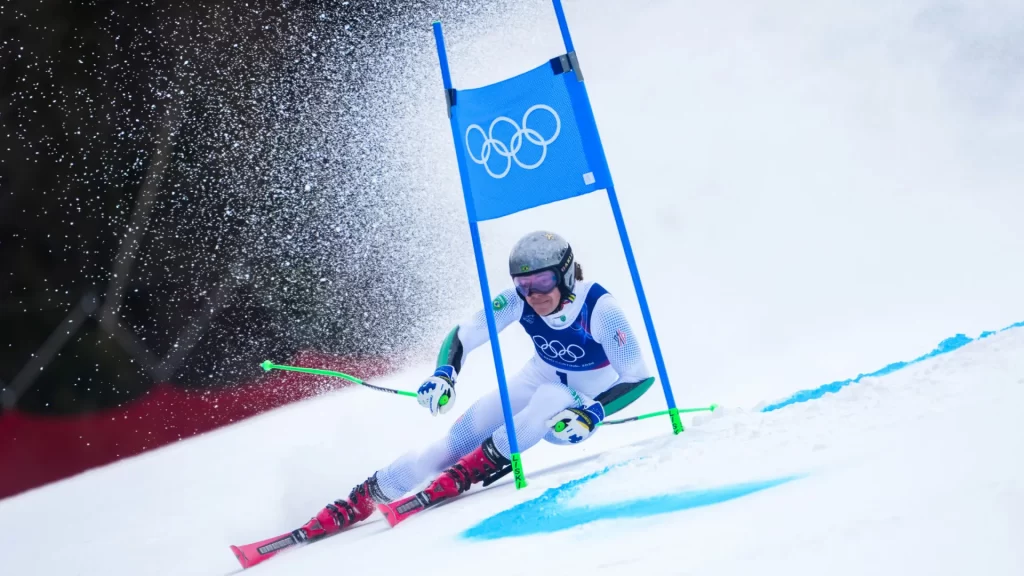 Lucas Braathen lidera 1ª descida no slalom gigante dos Jogos de Inverno lucas-braathen-lidera-1a-descida-no-slalom-gigante-dos-jogos-de-inverno