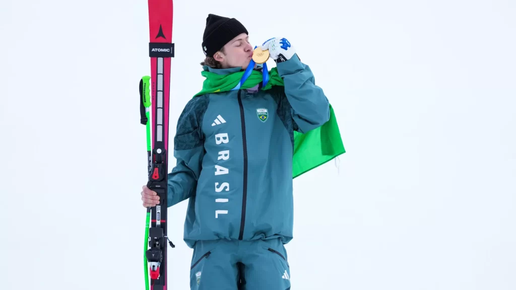 Lucas Pinheiro chegou ao Brasil após briga com Noruega por patrocínios lucas-pinheiro-chegou-ao-brasil-apos-briga-com-noruega-por-patrocinios