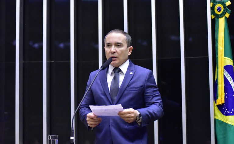 Proposta cria incentivos fiscais para empresas que investirem em creches proposta-cria-incentivos-fiscais-para-empresas-que-investirem-em-creches