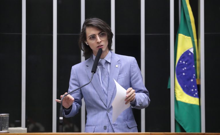 Projeto facilita acesso à Justiça a comunidades atingidas por agrotóxicos projeto-facilita-acesso-a-justica-a-comunidades-atingidas-por-agrotoxicos