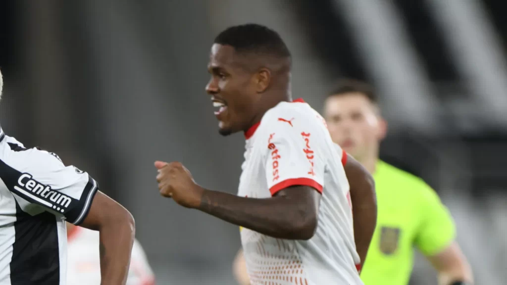 ‘Prometo aprender com erro’, diz zagueiro do Bragantino após fala machista ‘prometo-aprender-com-erro’,-diz-zagueiro-do-bragantino-apos-fala-machista