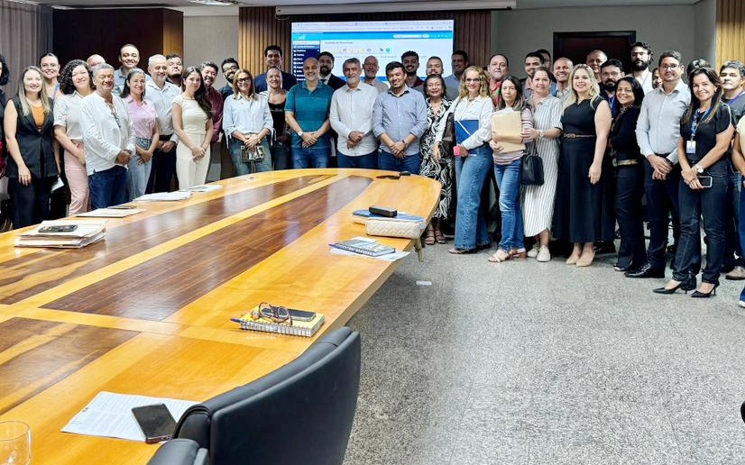 Reunião discute etapas de implantação do novo sistema eletrônico da Aleto reuniao-discute-etapas-de-implantacao-do-novo-sistema-eletronico-da-aleto