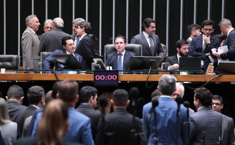 Projeto antifacção lista condutas e agravantes para crimes cometidos por integrantes de milícia projeto-antifaccao-lista-condutas-e-agravantes-para-crimes-cometidos-por-integrantes-de-milicia