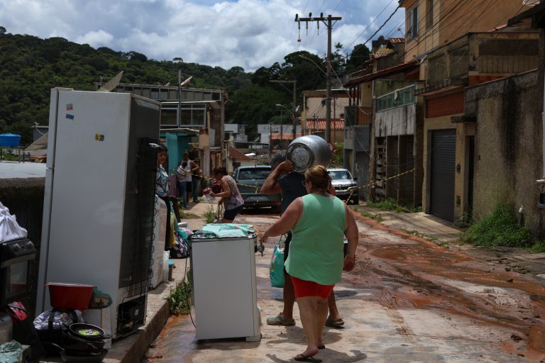 Motta cria comissão externa para acompanhar impactos das chuvas em Minas Gerais motta-cria-comissao-externa-para-acompanhar-impactos-das-chuvas-em-minas-gerais