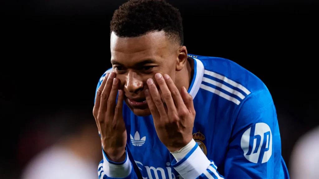 Mbappé atacado no Real Madrid: “Esta perseguição a Cristiano Ronaldo” mbappe-atacado-no-real-madrid:-“esta-perseguicao-a-cristiano-ronaldo”