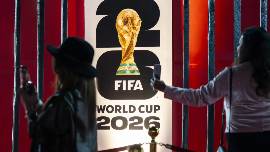 fifa-minimiza-guerra-e-diz:-“a-copa-vai-acontecer,-e-grande-demais”