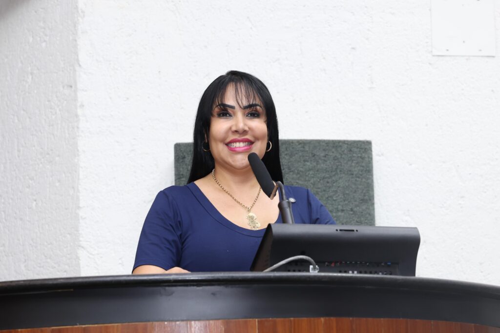 Deputada Janad solicita poços artesianos para garantir acesso à água em comunidades de Mateiros deputada-janad-solicita-pocos-artesianos-para-garantir-acesso-a-agua-em-comunidades-de-mateiros
