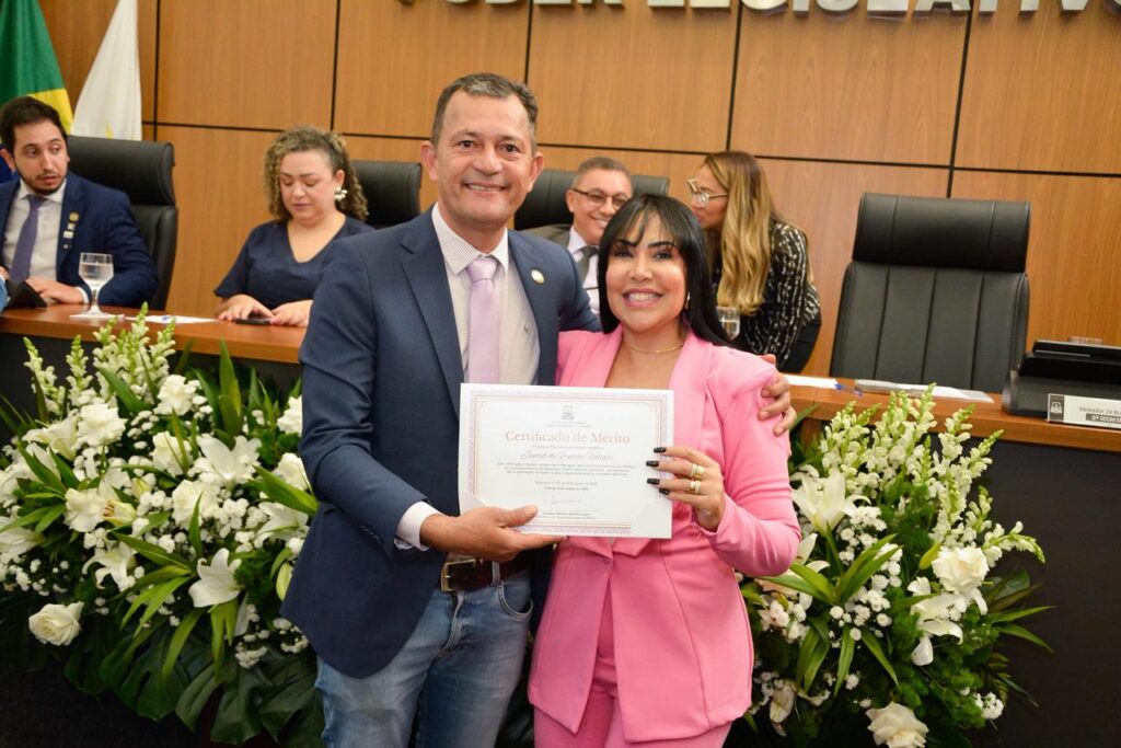 Deputada Janad Valcari recebe homenagem na Câmara de Palmas em sessão alusiva ao Dia da Mulher deputada-janad-valcari-recebe-homenagem-na-camara-de-palmas-em-sessao-alusiva-ao-dia-da-mulher