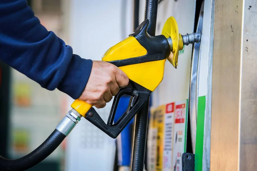 Aumento do diesel nas distribuidoras começa valer a partir de hoje aumento-do-diesel-nas-distribuidoras-comeca-valer-a-partir-de-hoje