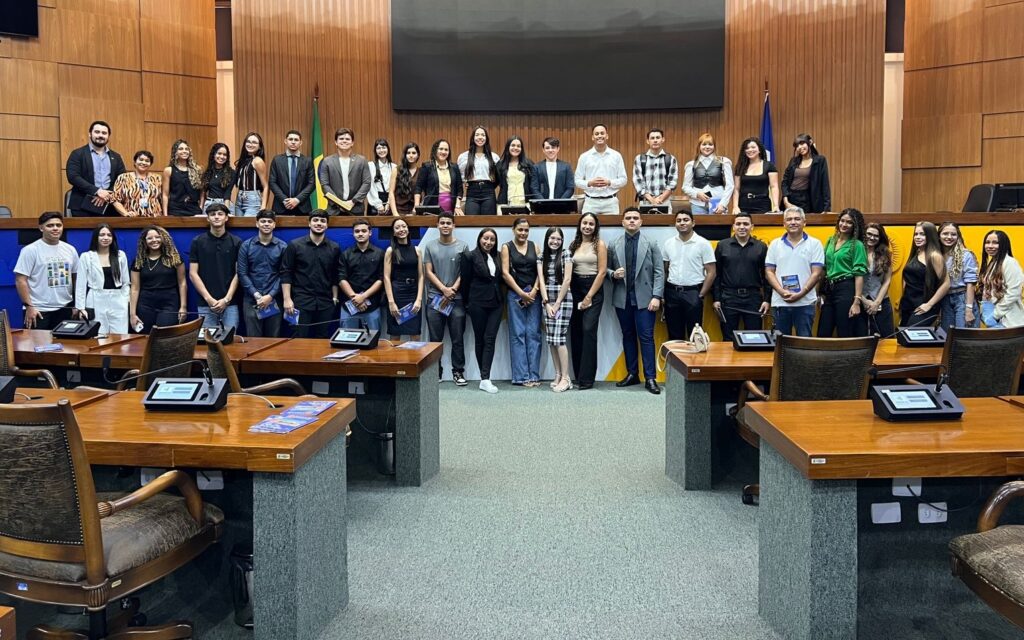 Aleto recebe alunos de Direito do Unitop em visita guiada aleto-recebe-alunos-de-direito-do-unitop-em-visita-guiada
