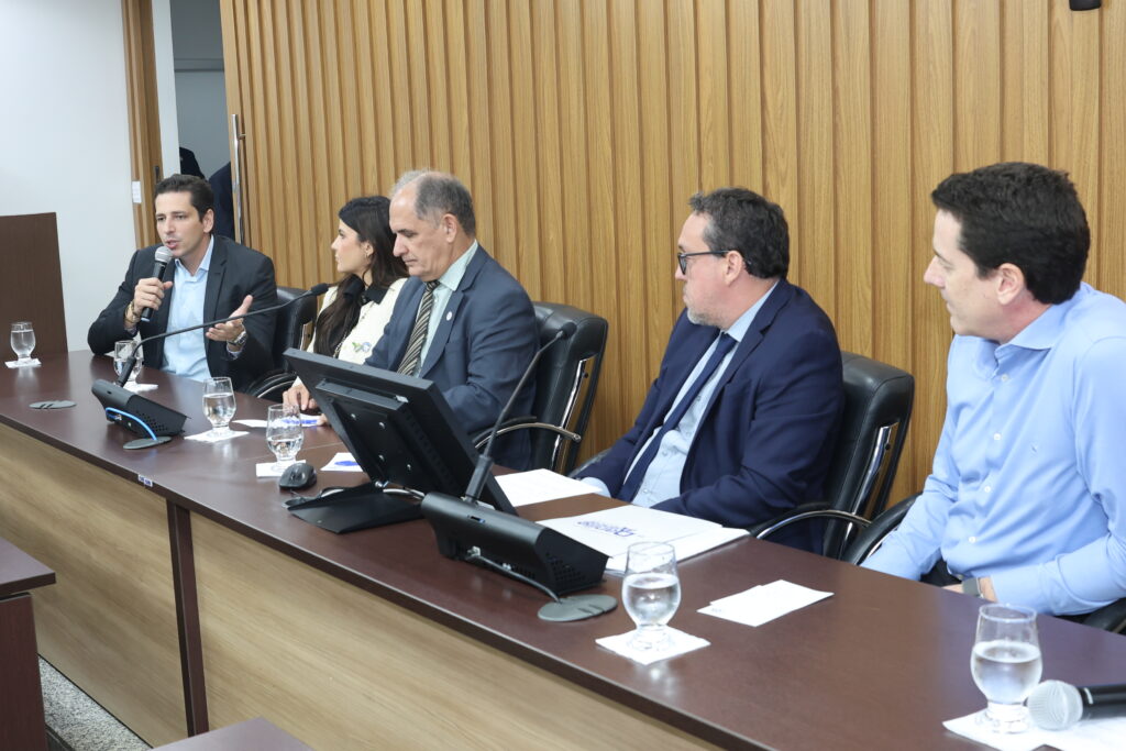 Prevenção à obesidade é tema de audiência pública na Assembleia prevencao-a-obesidade-e-tema-de-audiencia-publica-na-assembleia