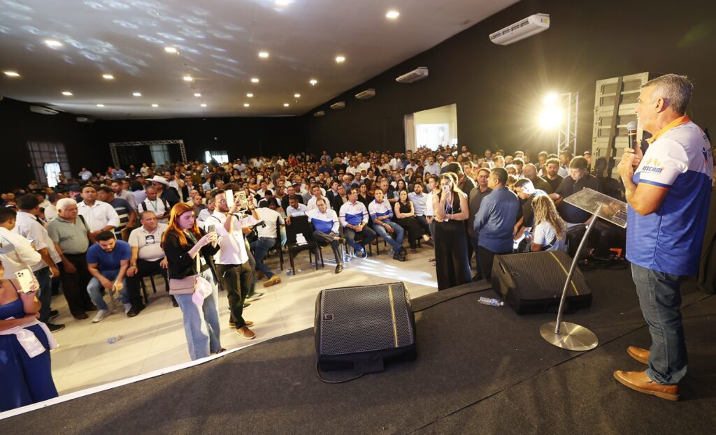 Amélio Cayres garante aprovação de doação de lote para associação de vereadores amelio-cayres-garante-aprovacao-de-doacao-de-lote-para-associacao-de-vereadores