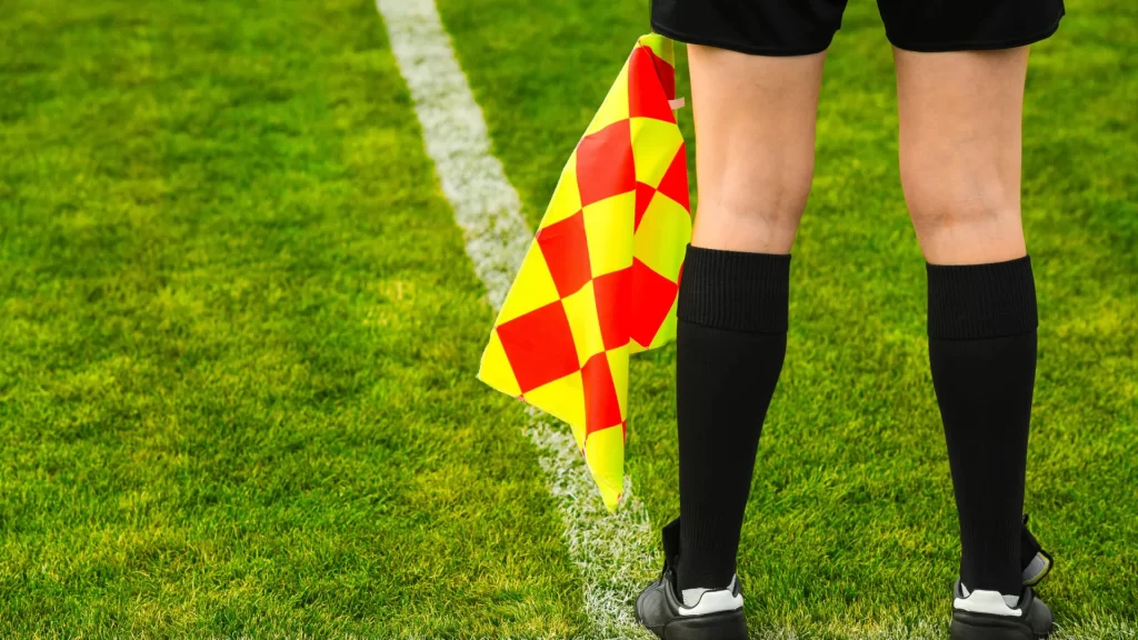 Brasil terá três árbitros, cinco assistentes e um VAR na Copa do Mundo brasil-tera-tres-arbitros,-cinco-assistentes-e-um-var-na-copa-do-mundo