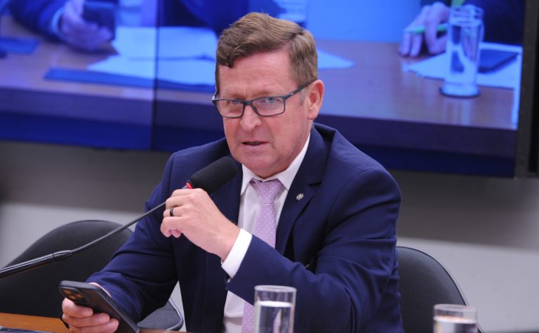 Comissão de Agricultura aprova proibição de reconstituição de leite em pó importado no País comissao-de-agricultura-aprova-proibicao-de-reconstituicao-de-leite-em-po-importado-no-pais