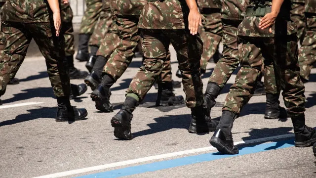 Exército credenciou Master para empréstimos consignados e repassou R$ 39 mi ao banco exercito-credenciou-master-para-emprestimos-consignados-e-repassou-r$-39-mi-ao-banco