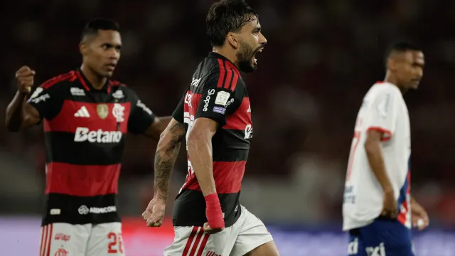 Flamengo vence Bahia, homenageia Oscar Schmidt e chega à vice-liderança flamengo-vence-bahia,-homenageia-oscar-schmidt-e-chega-a-vice-lideranca