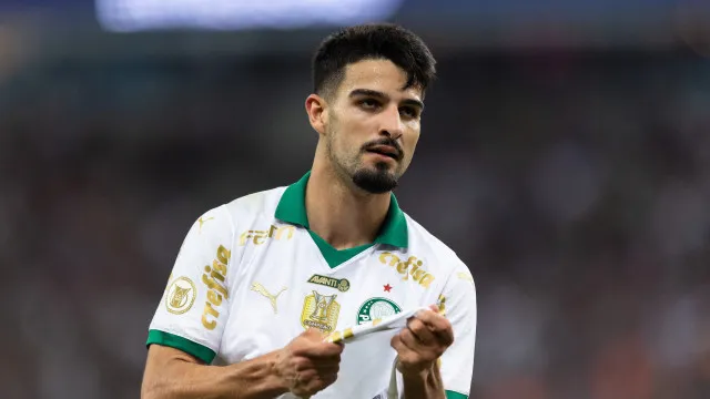 Palmeiras derrota Bragantino para manter liderança no Brasileiro palmeiras-derrota-bragantino-para-manter-lideranca-no-brasileiro