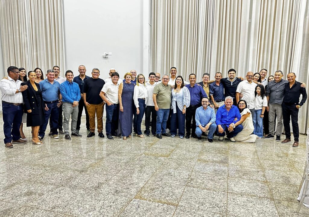 SINDIFISCAL promove encontro com deputado Jair Farias e lideranças do fisco em Palmas sindifiscal-promove-encontro-com-deputado-jair-farias-e-liderancas-do-fisco-em-palmas