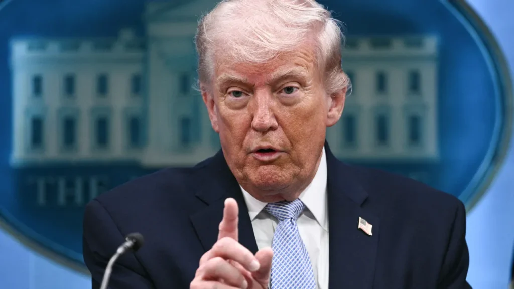 Trump diz ao Congresso dos EUA que ‘hostilidades’ contra o Irã ‘terminaram’ trump-diz-ao-congresso-dos-eua-que-‘hostilidades’-contra-o-ira-‘terminaram’