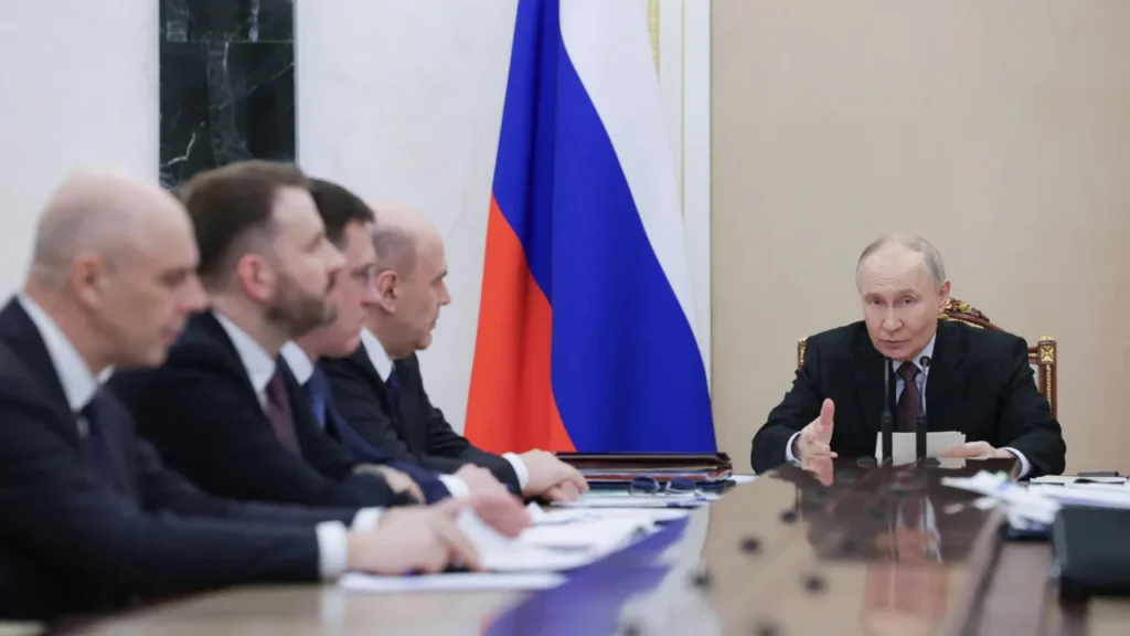 Rússia declara cessar-fogo unilateral com Ucrânia entre 8 e 9 de maio russia-declara-cessar-fogo-unilateral-com-ucrania-entre-8-e-9-de-maio