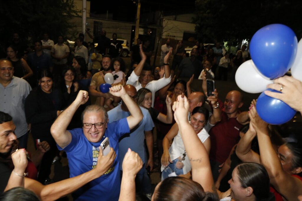 Jair Farias mostra força política em Palmas durante evento com grande participação popular jair-farias-mostra-forca-politica-em-palmas-durante-evento-com-grande-participacao-popular