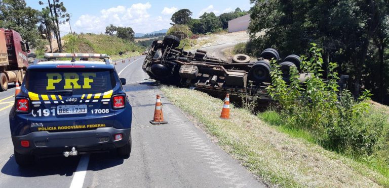 Lei cria dia nacional em memória das vítimas de trânsito lei-cria-dia-nacional-em-memoria-das-vitimas-de-transito