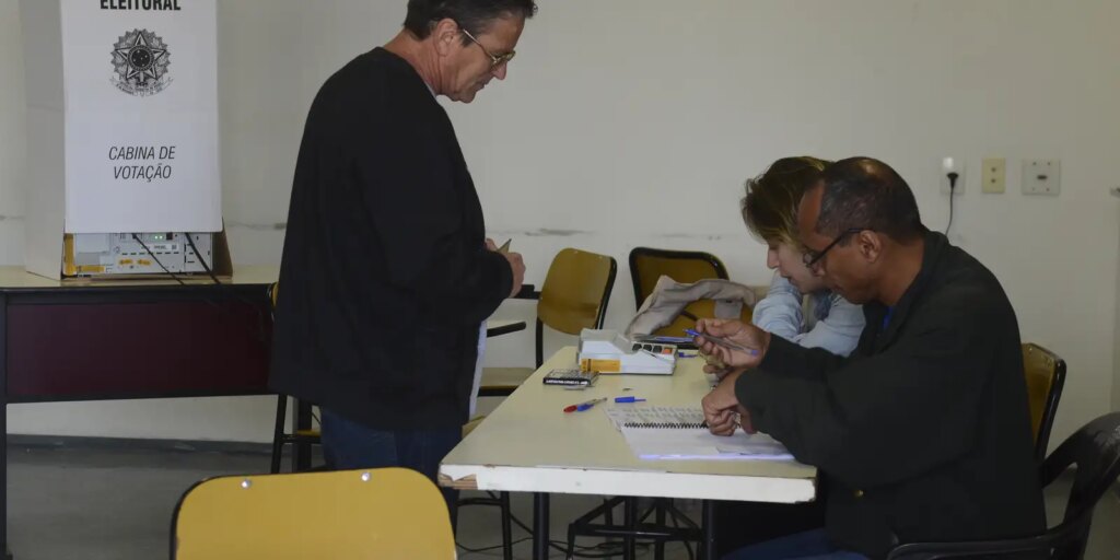 eleitor-pode-se-inscrever-como-mesario-voluntario-nas-eleicoes-de-2026