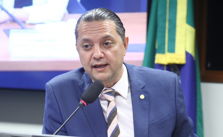 Comissão aprova avaliação periódica de saúde para pessoas idosas no SUS comissao-aprova-avaliacao-periodica-de-saude-para-pessoas-idosas-no-sus