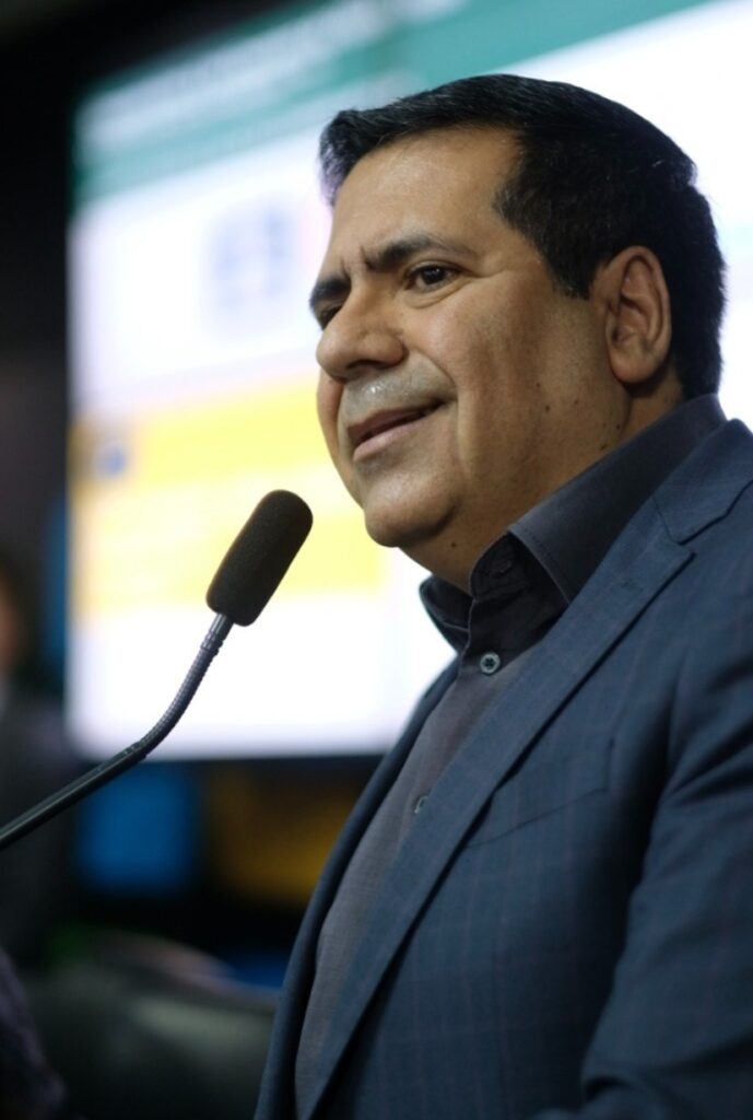 ta-na-conta:-marcus-marcelo-destina-meio-milhao-para-compra-de-medicamentos-em-araguaina