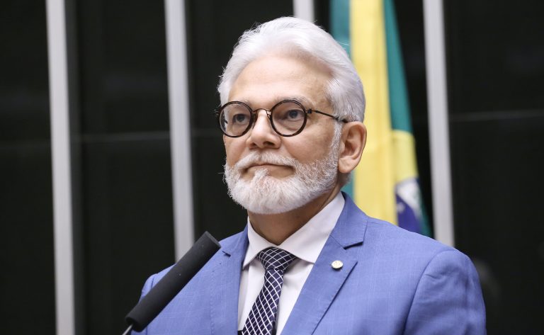 Comissão de Saúde aprova descanso obrigatório para condutores de ambulância comissao-de-saude-aprova-descanso-obrigatorio-para-condutores-de-ambulancia