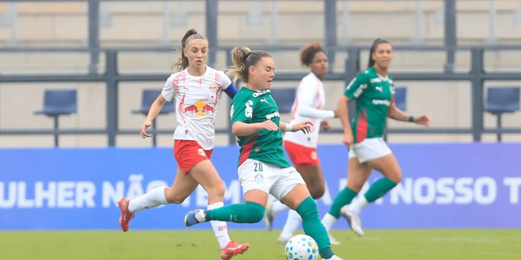 Palmeiras vence Bragantino e dorme na liderança do Brasileiro Feminino palmeiras-vence-bragantino-e-dorme-na-lideranca-do-brasileiro-feminino