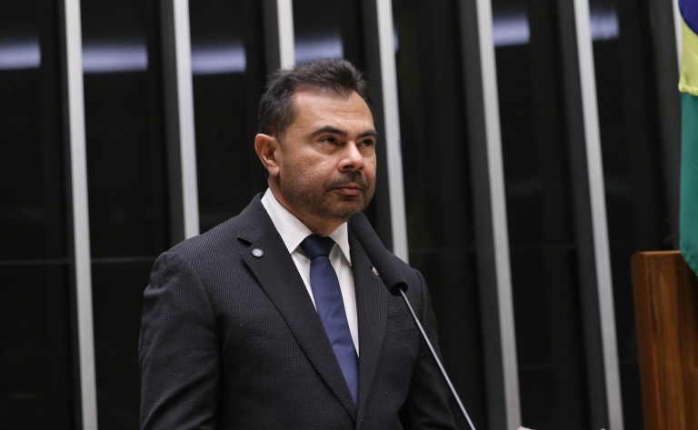 Comissão debate estratégias de escolas públicas do Ceará para ampliar acesso ao ensino superior comissao-debate-estrategias-de-escolas-publicas-do-ceara-para-ampliar-acesso-ao-ensino-superior