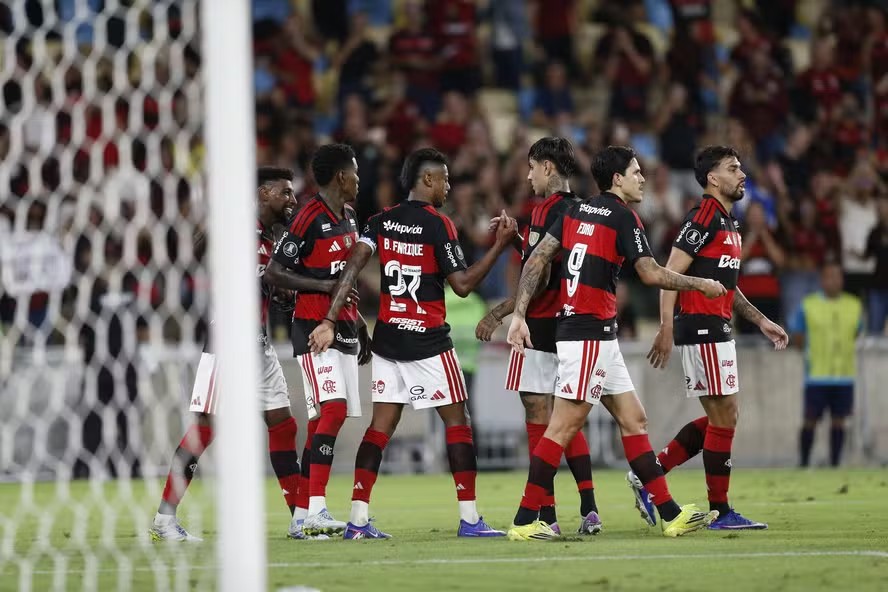 Flamengo tem melhor desempenho de sua história na fase de grupos da Libertadores flamengo-tem-melhor-desempenho-de-sua-historia-na-fase-de-grupos-da-libertadores