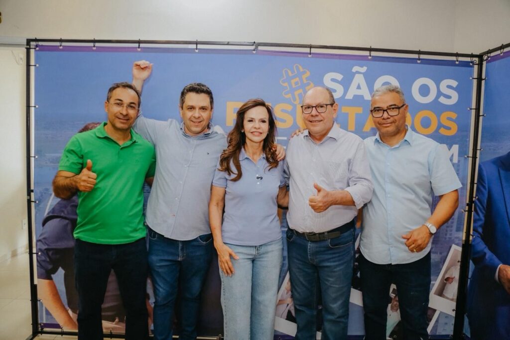 Tiago Dimas, Ronaldo Dimas e lideranças de Araguaína oficializam apoio à Dorinha tiago-dimas,-ronaldo-dimas-e-liderancas-de-araguaina-oficializam-apoio-a-dorinha