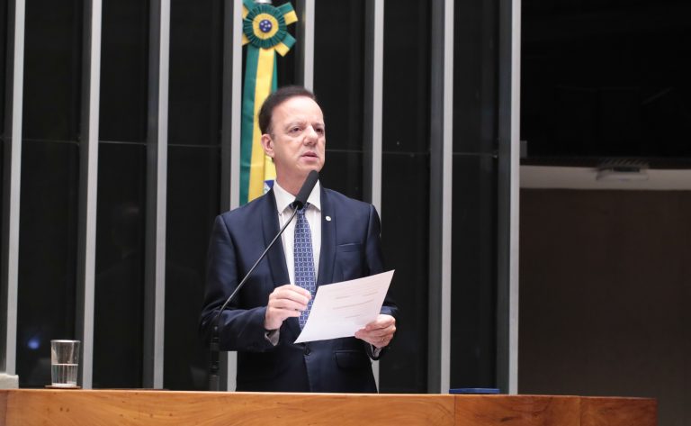 Comissão aprova projeto que reforça o combate à violência nas escolas comissao-aprova-projeto-que-reforca-o-combate-a-violencia-nas-escolas