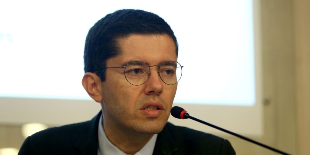 Exportações para Estados Unidos caem 14% em maio exportacoes-para-estados-unidos-caem-14%-em-maio