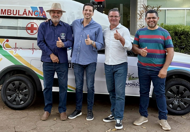 Olyntho destina ambulância e fortalece rede de saúde de Pedro Afonso olyntho-destina-ambulancia-e-fortalece-rede-de-saude-de-pedro-afonso