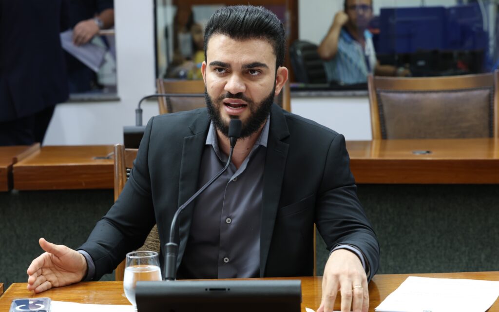 deputados-aprovam-pedidos-de-reestruturacao-de-vias-em-palmas