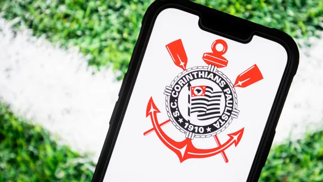 Corinthians volta a atrasar salários e vive drama contra novo transfer ban corinthians-volta-a-atrasar-salarios-e-vive-drama-contra-novo-transfer-ban