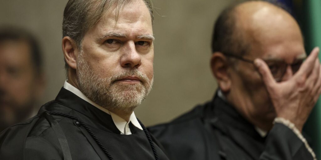 Toffoli toma posse no TSE e diz que Justiça não decide eleição toffoli-toma-posse-no-tse-e-diz-que-justica-nao-decide-eleicao